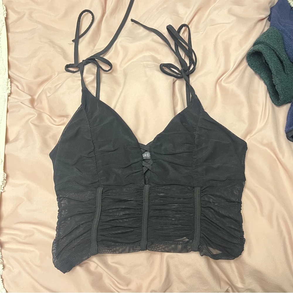 SHEIN black cropped tank top